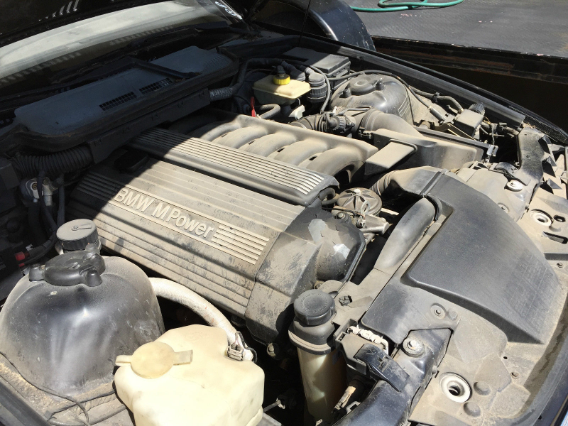 Illustration for article titled Would You Save This Ridiculously Cheap BMW M3 Or Let It Rot?